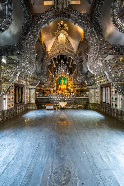 Chiang Mai Thailand 2020 Április Gyönyörű Buddha Szobor Wat Sri — Stock Fotó