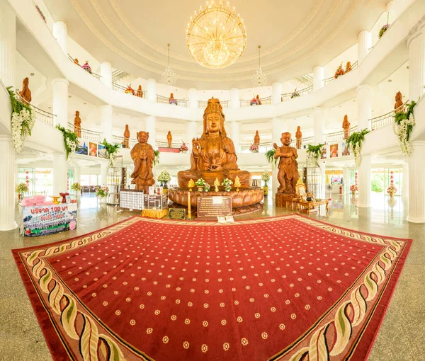 Chiang Rai Tailandia Julio 2020 Vista Panorámica Estatua Madera Guanyin — Foto de Stock