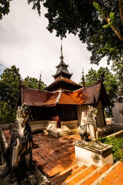 Analyo Thipayaram tapınağının güzel manzarası, Tayland.