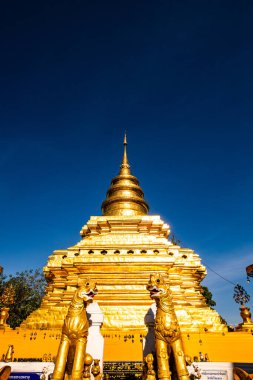 Phra: Shi Chom Thong Worawihan tapınağı, Tayland.