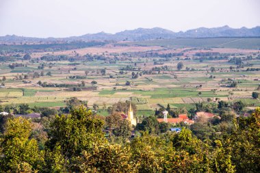 Tayland 'ın Wiang Papao bölgesinin manzarası.