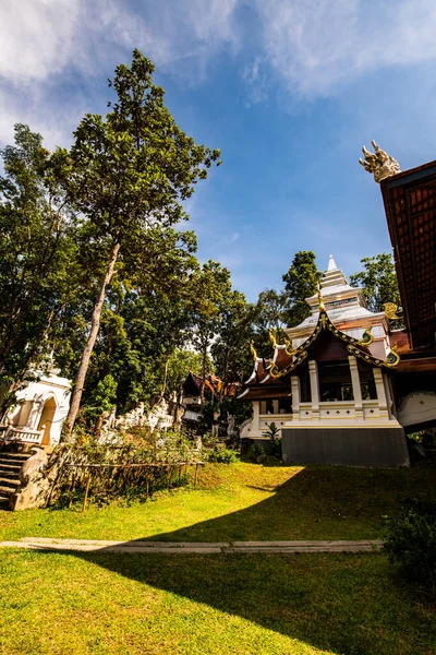 Analyo Thipayaram Tapınağının Güzel Manzarası Tayland — Stok fotoğraf