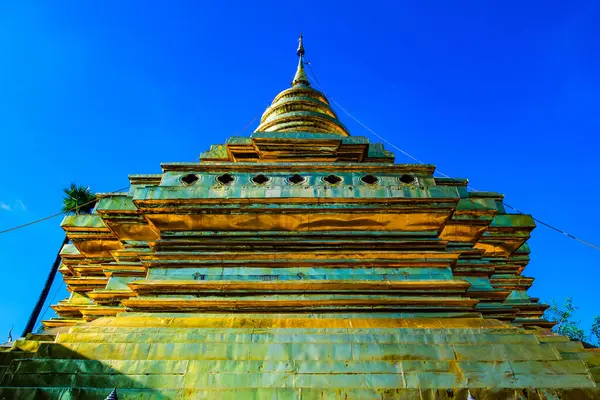 Phra Chom Thong Worawihan Świątyni Prowincji Chiangmai Tajlandia — Zdjęcie stockowe