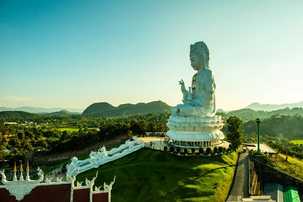 Estatua Guan Yin Templo Hyuaplakang Tailandia — Foto de Stock