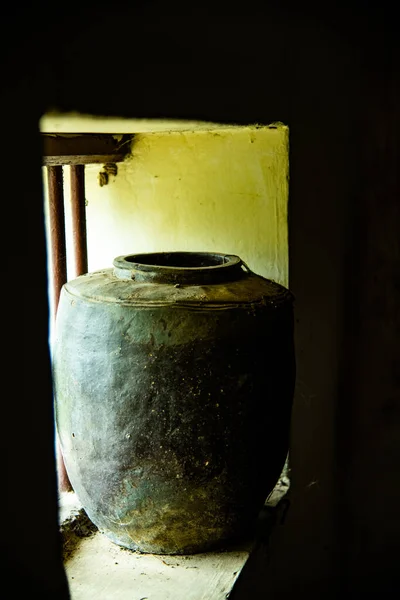 Αρχαίο Βάζο Ελαφρύ Πλαίσιο Ταϊλάνδη — Φωτογραφία Αρχείου