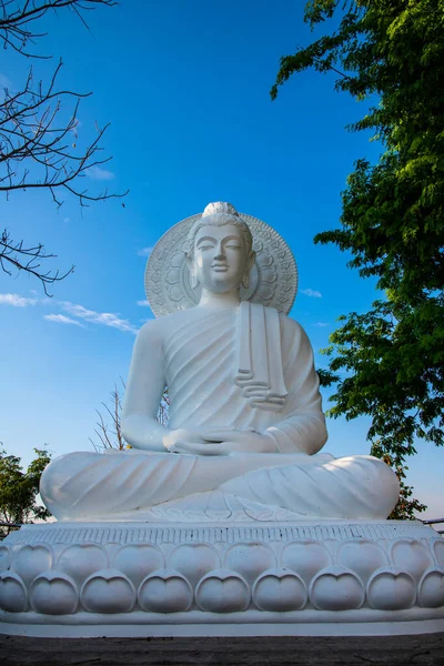 White Buddha Phrachao Luang Mon Phrachao Lai Temple Thailand — Fotografia de Stock