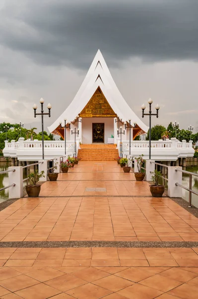 Lanna Style Church Pond Khom Kham Temple Phayao Province — Foto de Stock
