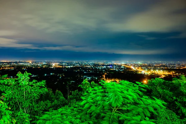 Chiang Mai Night View Från Wat Phra Doi Kham Viewpoint — Stockfoto