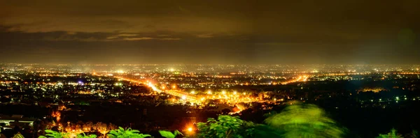 Tayland Chiang Mai Şehrinin Panoramik Gece Görüntüsü — Stok fotoğraf