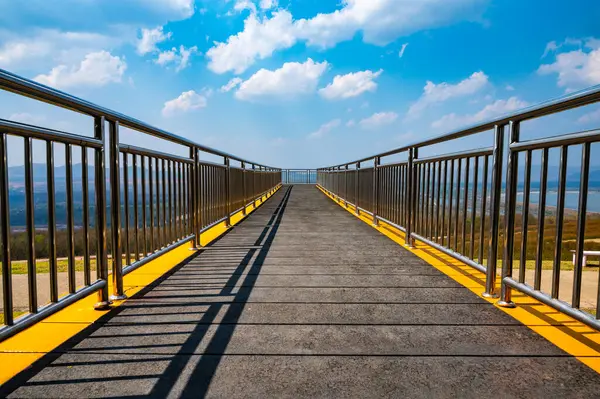 Sky Walk Bridge För Utsiktsplats Mae Moh Coal Mine Lampang — Stockfoto