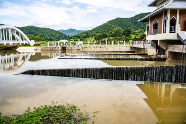 Tayland, Lamphun 'daki Chomphu barajı..