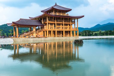 Hinoki, Tayland 'da Japon tarzı bir kale..