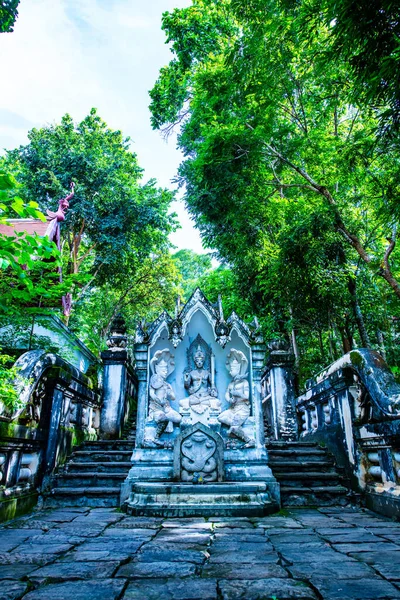 Thailändische Engelsstatue Analyo Thipayaram Tempel Thailand — Stockfoto