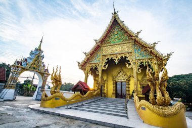 Chiang Rai bölgesindeki Khuean Mueang Pa Kha Tai tapınağı, Tayland.