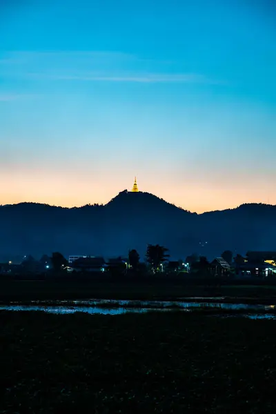 Doi Mae Chedi Montagne Nel Distretto Wiang Papao Thailandia — Foto Stock