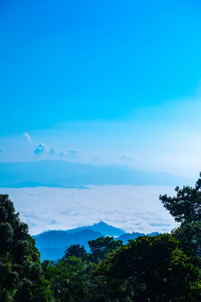Mountain View Doi Kiew Lom View Point Huai Nam Dang — Fotografia de Stock