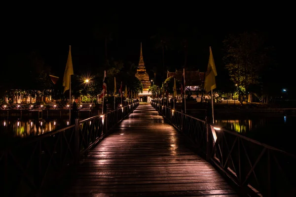 タイのスコータイ県にあるトラ ファン トン寺院 — ストック写真