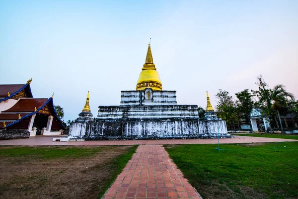 Starożytna Pagoda Świątyni Phra Borommathat Thung Yang Tajlandia — Zdjęcie stockowe