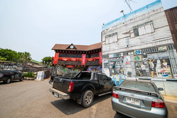 UTTARADIT, THAILAND - 6 Nisan 2019: Laplae pazarı, Tayland.