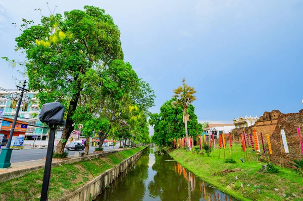 Chiang Mai Thailand April 2021 City Moat Street Hua Lin — Foto de Stock