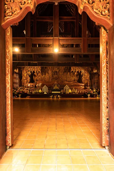 Wooden Reclining Buddha Wat Luang Khun Win Chiangmai Province Thailand — Stock Fotó