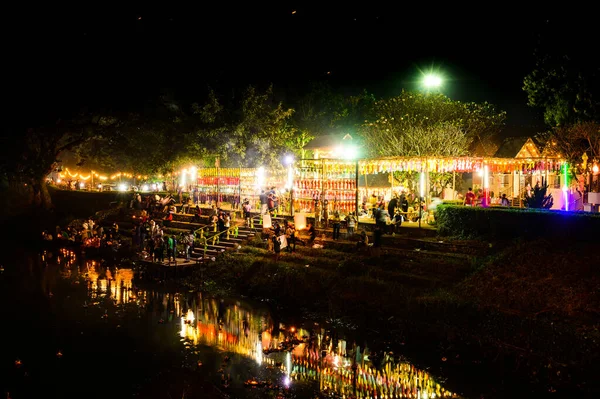 Lamphun Thailand November 2022 Loy Krathong Festival Yee Peng Festival — Zdjęcie stockowe