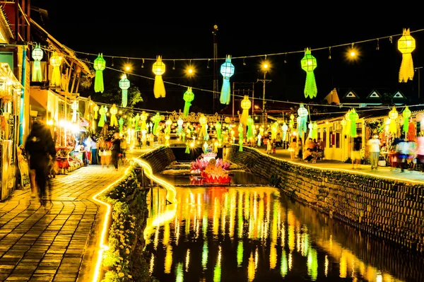 チェンマイ 2022年11月10日 Khlong Mae Kha夜市 チェンマイ県 — ストック写真