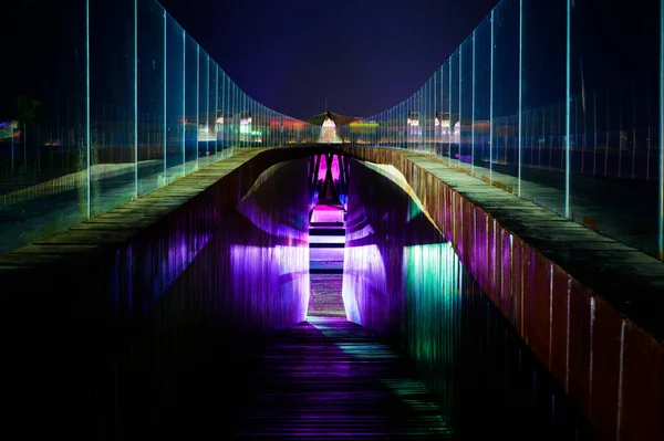Chao Phraya Nehri Nin Gece Ortaya Çıktığı Yerin Modern Sembolik — Stok fotoğraf