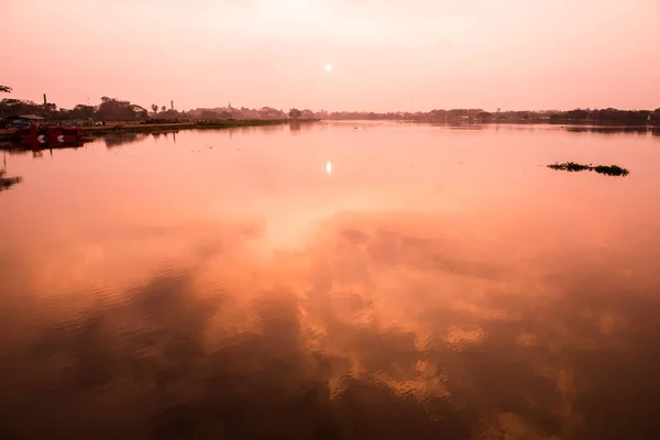 Nascer Sol Lago Kwan Phayao Tailândia — Fotografia de Stock