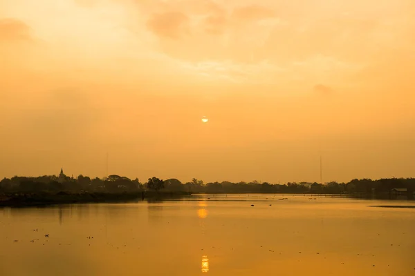 Stock image Sunrise at Kwan Phayao lake, Thailand.