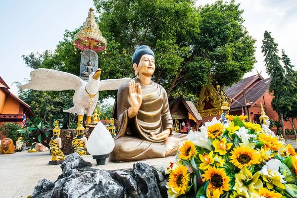 Буддистская Статуя Культурном Городе Wiang Long Таиланд — стоковое фото