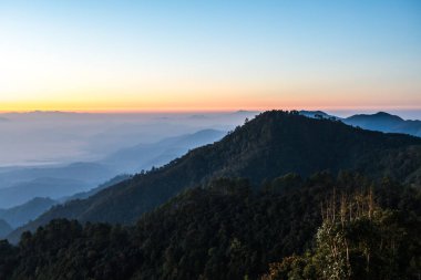 Mon Sone bakış açısıyla gün doğumu, Tayland.