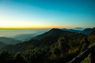 Mon Sone bakış açısıyla gün doğumu, Tayland.
