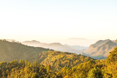 Mon Sone bakış açısıyla gün doğumu, Tayland.