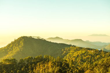 Mon Sone bakış açısıyla gün doğumu, Tayland.