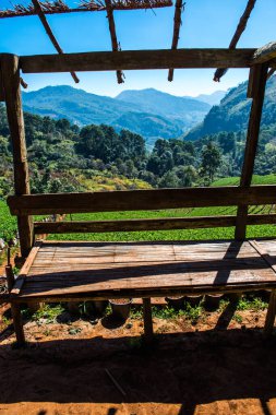 Doi Ang Khang, Tayland 'da çilek tarlası olan bir dinlenme evi..