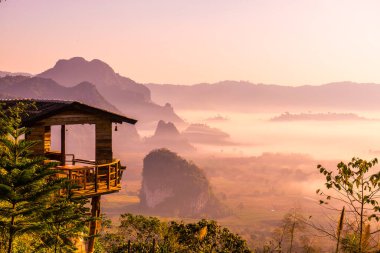 Phu Langka Ulusal Parkı, Tayland Güzel Dağ Manzarası.