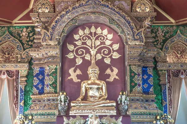 Hermosa Estatua Buda Templo Prayodkhunpol Wiang Kalong Tailandia — Foto de Stock