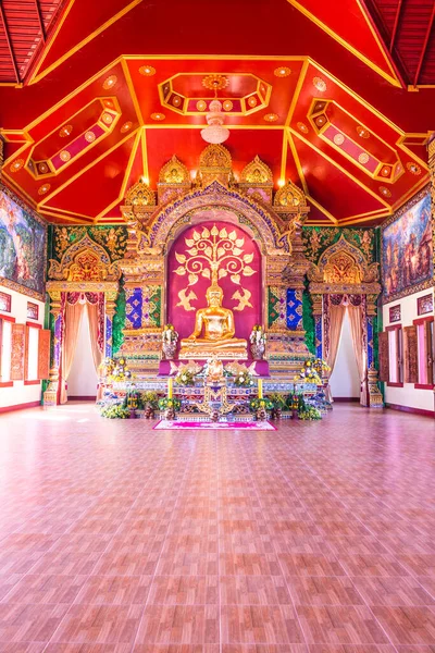 Prayodkhunpol Deki Güzel Buda Heykeli Wiang Kalong Tapınağı Tayland — Stok fotoğraf