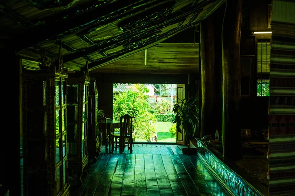 Koridor Dengan Cahaya Thailand — Stok Foto