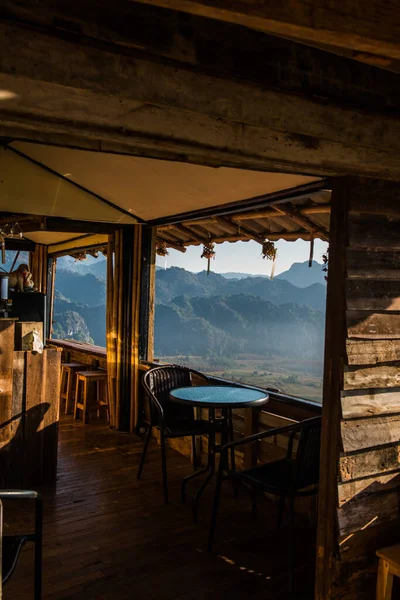 Haus Mit Wunderschönem Bergblick Phu Langka Nationalpark Thailand — Stockfoto