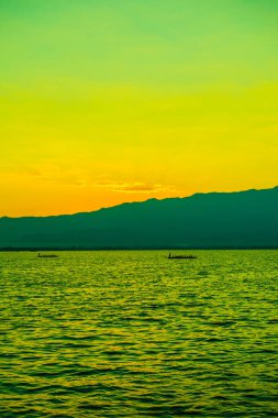 Kwan Phayao, Tayland 'da gün batımı.