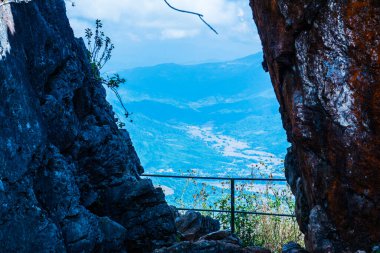 Chiangrai, Tayland 'da Doi Pha Tang' da Manzara Noktası.