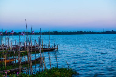 Kwan Phayao, Tayland 'da gün batımı.