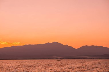 Kwan Phayao, Tayland 'da gün batımı.