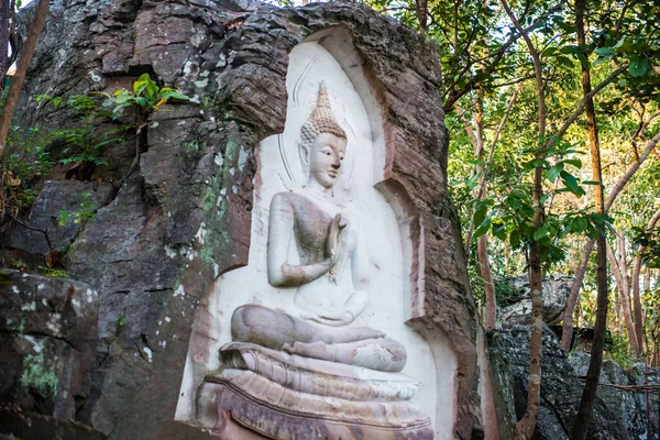Esculpir Arte Rocha Templo Huai Pha Kiang Tailândia — Fotografia de Stock