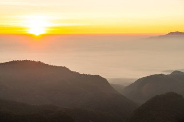 Mon Sone bakış açısıyla gün doğumu, Tayland.