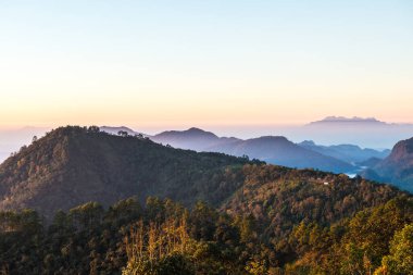 Mon Sone bakış açısıyla gün doğumu, Tayland.