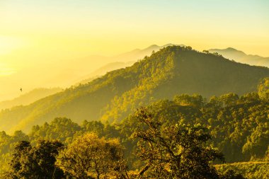 Mon Sone bakış açısıyla gün doğumu, Tayland.