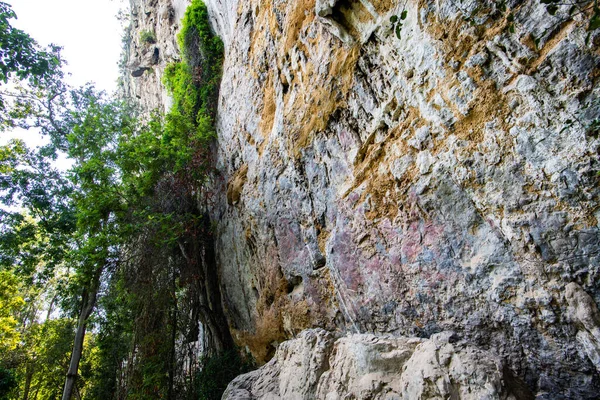 Cliff Tourist Attraction Phratupha Rock Painting Lampang Province — Stockfoto